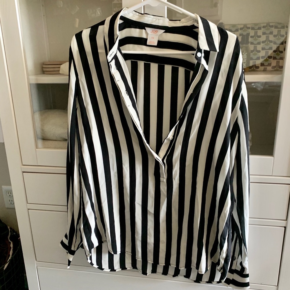 Black and White 100% Silk Long Sleeve Blouse